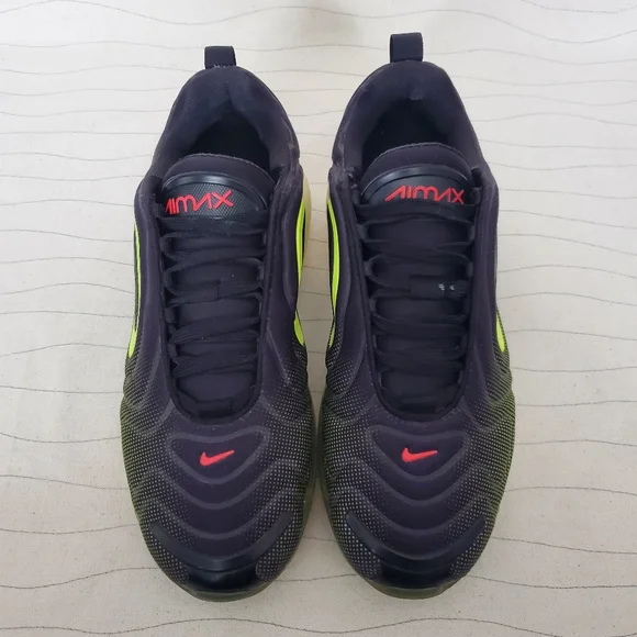 Nike Youth Air Max 720 Retro Future Size 7Y Black Volt Crimson Shoes AQ3196-005 - Picture 3 of 16
